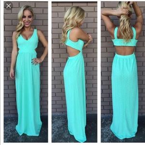 Beautiful mint maxi dress! Perfect day/evening!